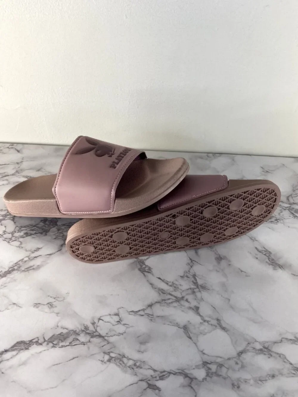 Playboy Men's Mauve Bunny Pool Slide Sandals SZ 9